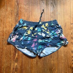 The North Face Women's Multicolor Athletic Shorts